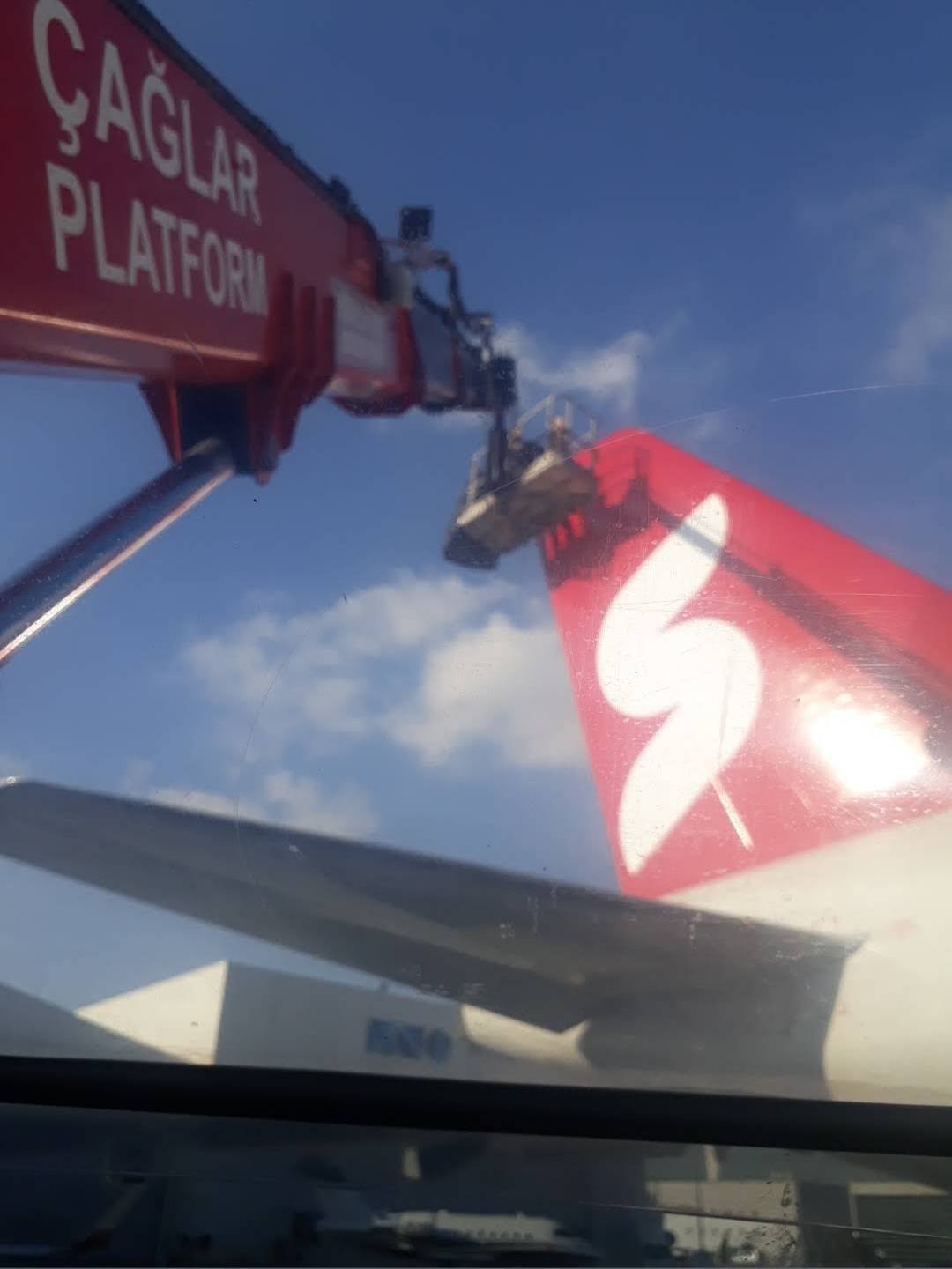 Zeytinburnu sepetli vinç aydınlatma çalışması